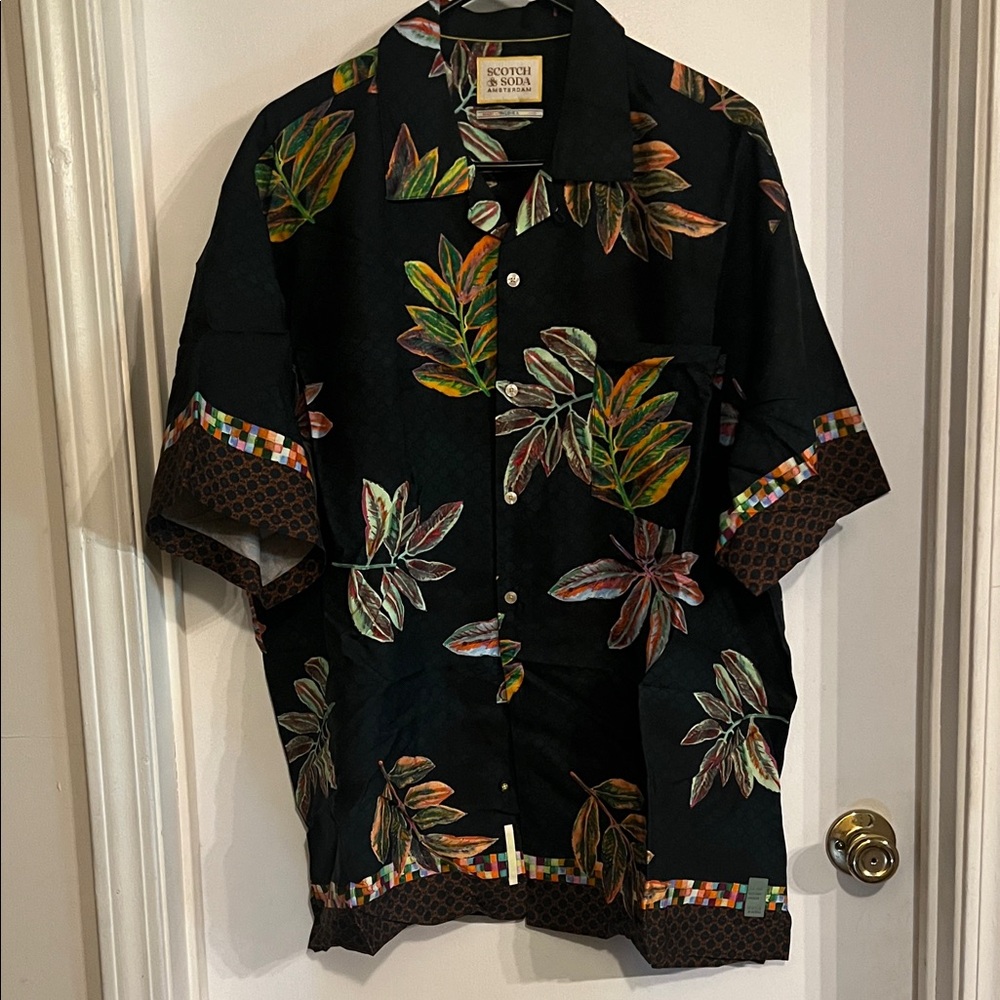Scotch & Soda Multicolor Leaf Pattern Shirt💫Friday price